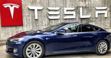 Tesla спрогнозировала снижение продаж второй год подряд