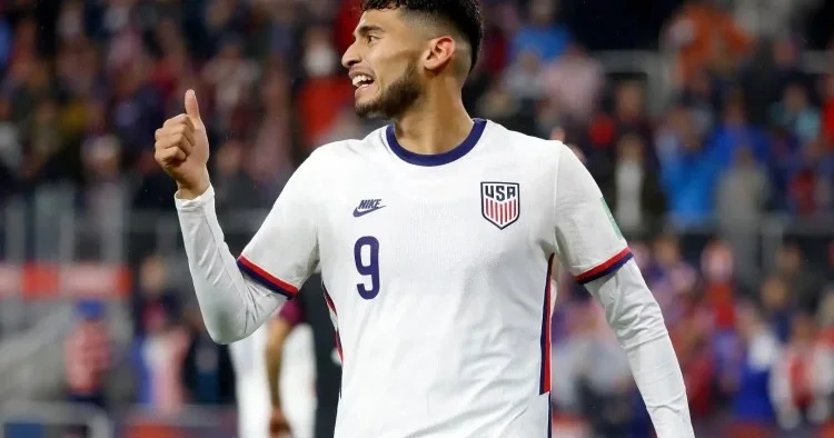 ABŞ millisinin üzvü Premyer Liqa yolunda