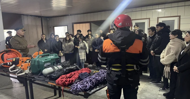 Fövqəladə hallarda davranış qaydaları barədə tədbirlər keçirilib FOTO