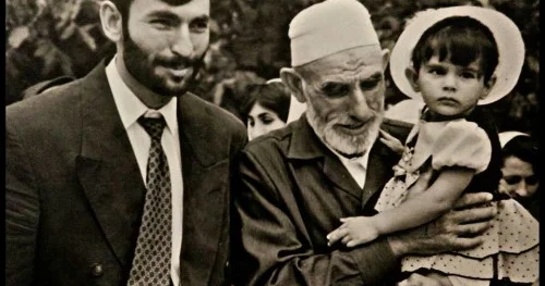 “ “KQB” müstəntiqləri içəridə Nemət üçün sanki bir imtiyazlı şərait yaratmışdı...”