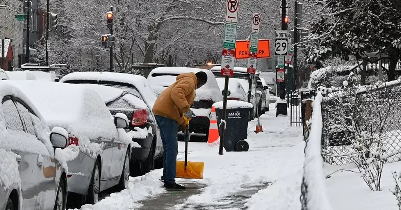 Непогода в США затронула 110 миллионов человек: задержаны тысячи рейсов