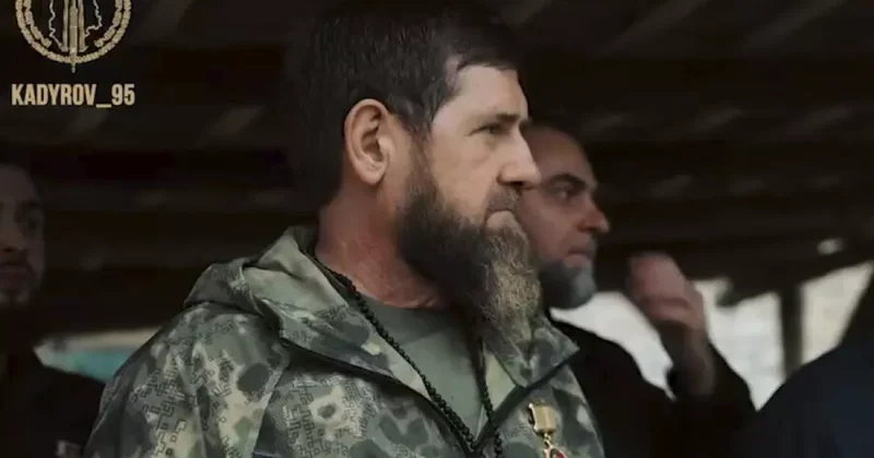 Кадыров вручил своему сыну еще одну медаль