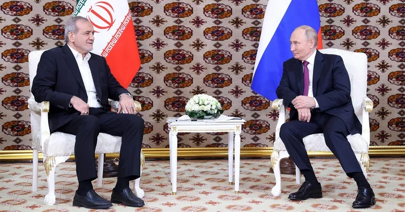 Пезешкиан и Путин обсудили реализацию договоренностей между Ираном и Россией