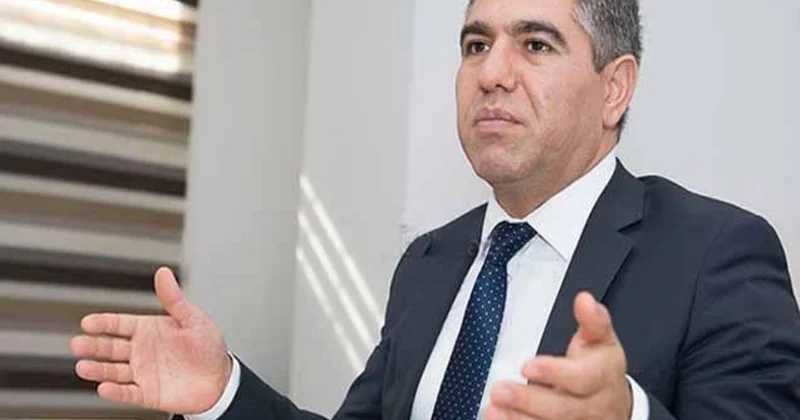 Deputat universitetdə dərs deməyə başladı