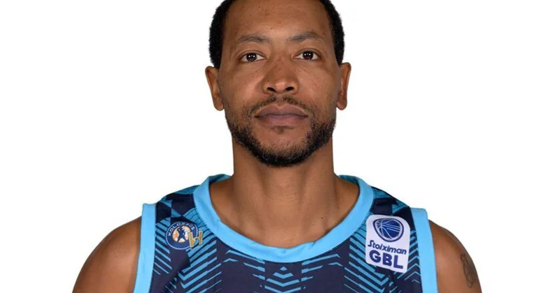 Yunanıstan polisi məşhur amerikalı basketbolçunu saxlayıb