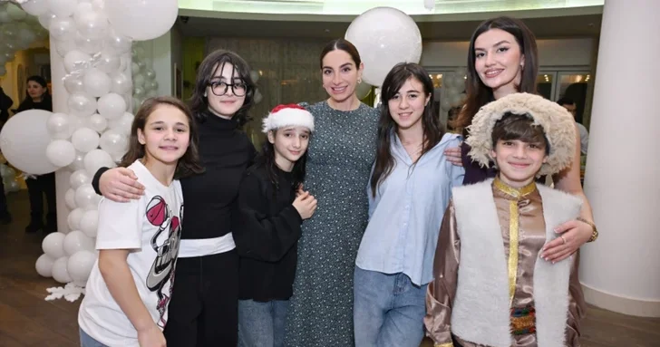 Арзу Алиева поделилась публикацией о празднике, организованном для нуждающихся в особой заботе детей