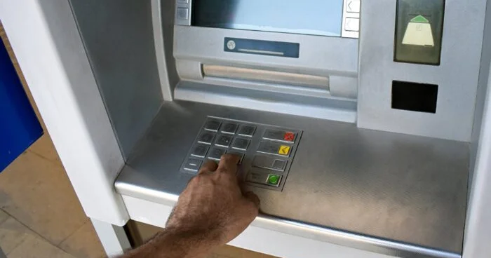 Bankomat pulu qəbul edib, amma hesaba oturmayıb