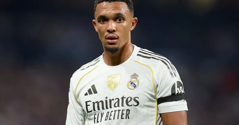 İngiltərəli müdafiəçi Premyer Liqaya qayıda bilər