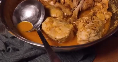 Блогер Лейла показала, как друзья её сына хозяйничали на кухне ВИДЕО