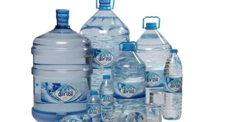 “Plastik qablarda satılan içməli suyu krandan doldururlar” İDDİA VİDEO