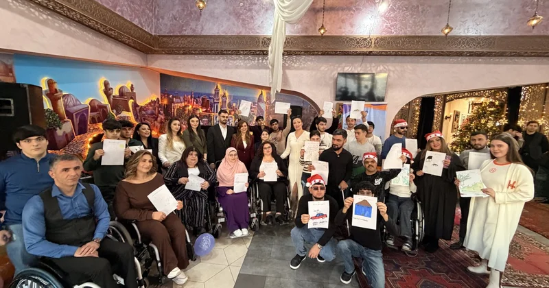 В Баку прошел инклюзивный праздник Цвет желаний , посвященный Новому году (ФОТО)