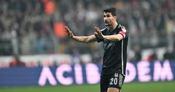 Peşman deyiləm, lakin... Beşiktaş ın heyətindən kənarlaşdırılan futbolçu danışdı