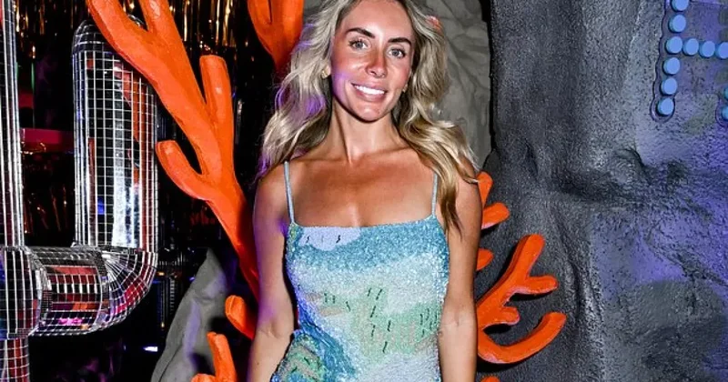 Британская порнозвезда вызвала международный скандал