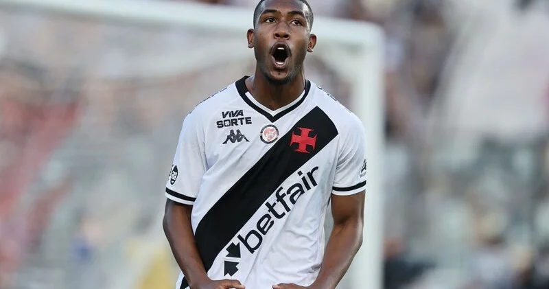 Kafu “Milan“a “Barselona“nın istədiyi hücumçunu məsləhət gördü