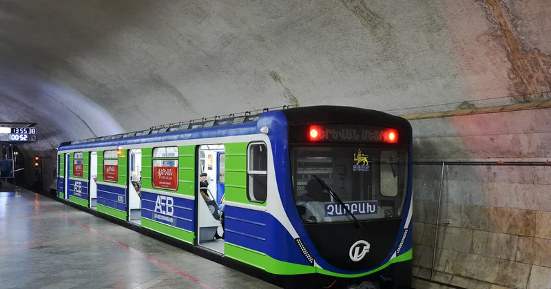 İrəvan metrosunda kassalar həmişəlik bağlanacaq