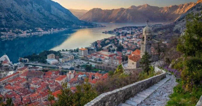 Artıq azərbaycanlılar bu ölkəyə vizasız gedə bilməyəcəklər