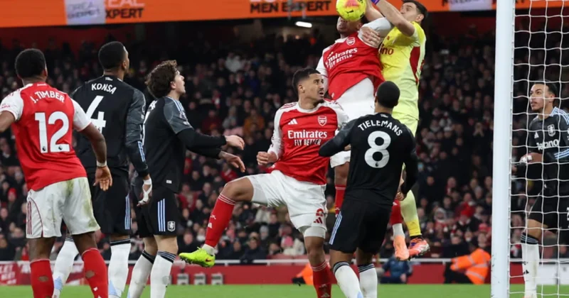 İngiltərə Premyer Liqası: Arsenal ili darmadağınla başa vurdu, Mançester Yunayted bir xalla kifayətləndi