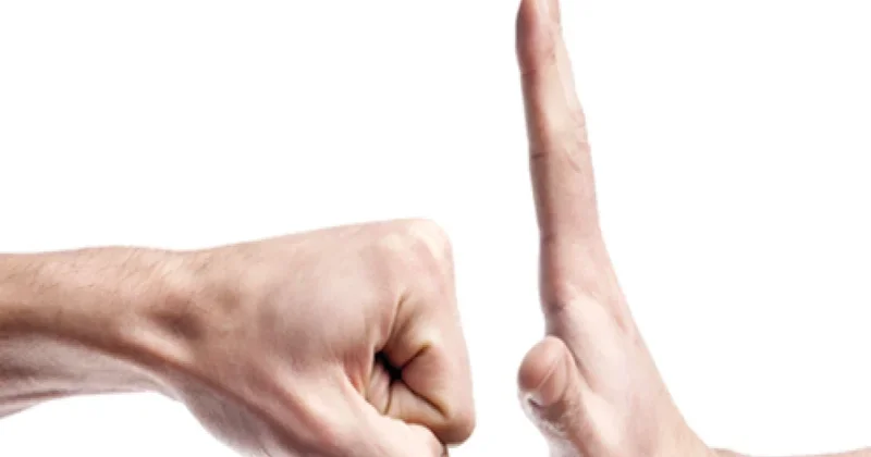 Məişət zorakılığından zərərçəkənlər mühafizə orderi üçün ərizəyə görə rüsum ödəməyəcək