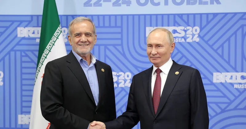 Putin Pezeşkianla müzakirə apardı