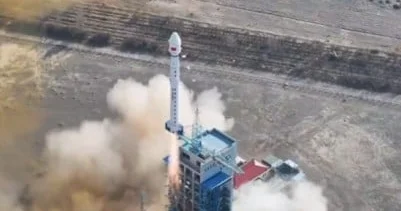 Çin ballistik raketlər üçün səssiz buraxılış qurğusu yaradıb