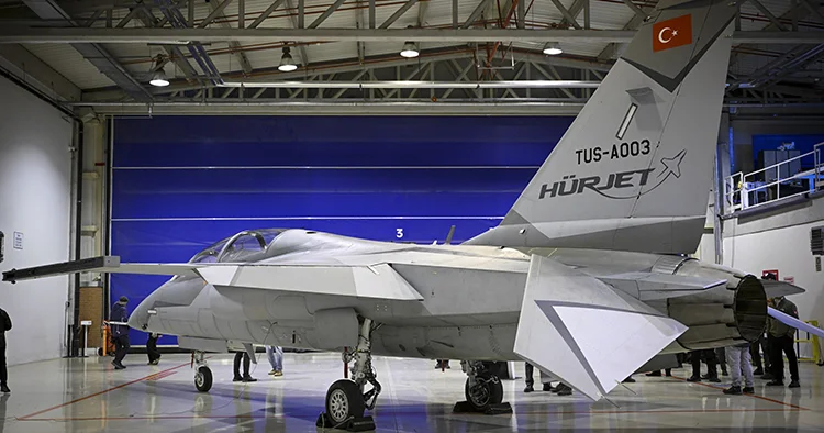 Türkiyə sənayesinin uğuru: NATO ya texnologiya ixrac edir