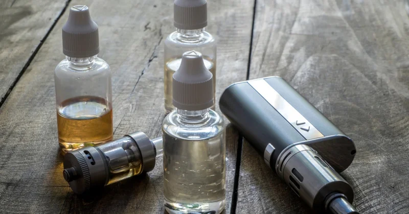 Милли Меджлис принял: электронные сигареты под запретом