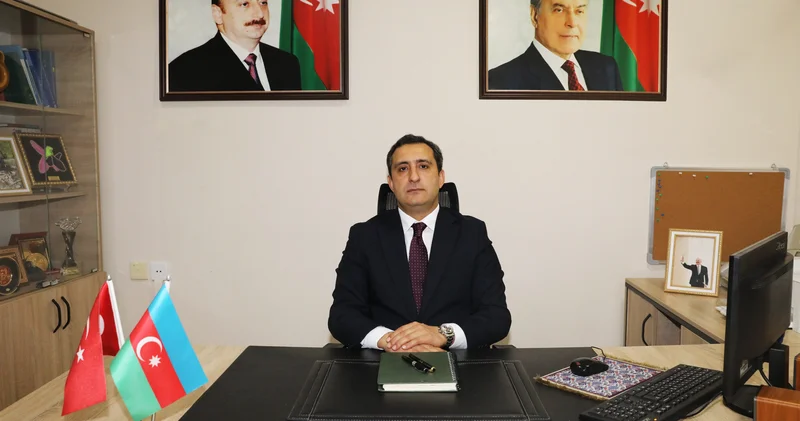 Milli həmrəyliyin tarixi platforması: Dünya azərbaycanlılarının qurultayları