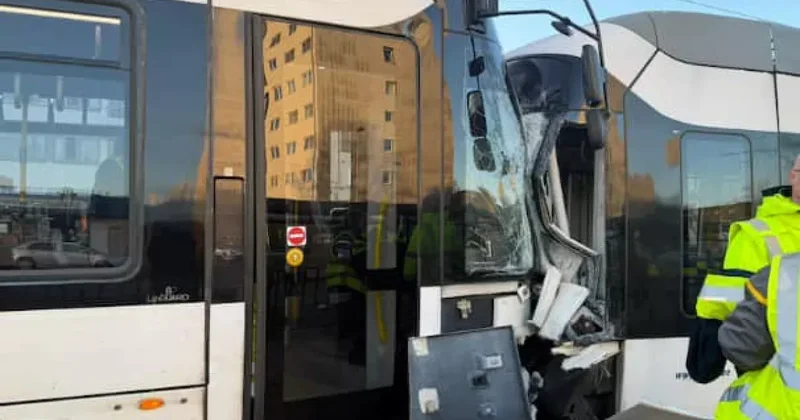 В Бельгии столкнулись два трамвая: есть пострадавшие ФОТО