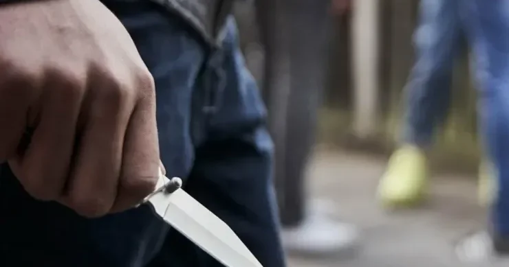 Gəncədə gənc oğlan bıçaqlandı