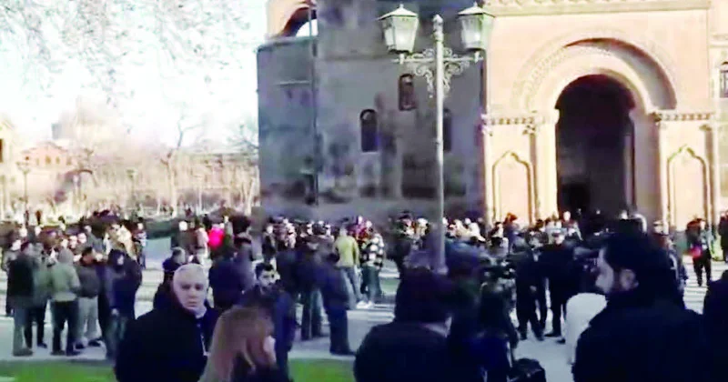 Dini missiya, yoxsa siyasi avantüra?