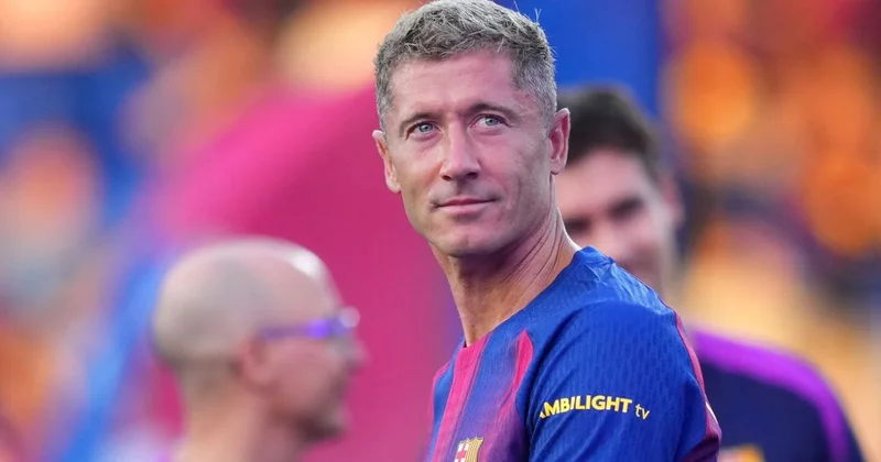 Barselona dan Robert Levandovskiyə ağlasığmaz qadağa