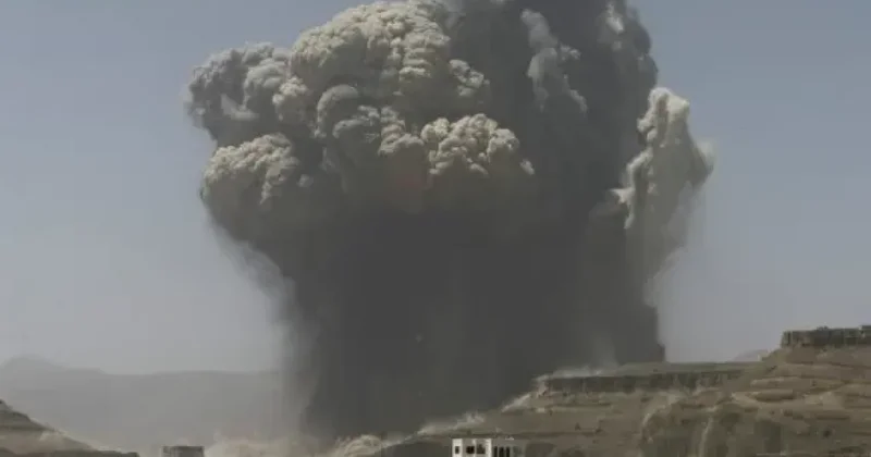 Səudiyyə Ərəbistanı Yəməndə limanı bombaladı