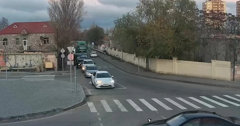 Sürücülərə şad xəbər: Bakının işlək yolunda dəyişiklik FOTO