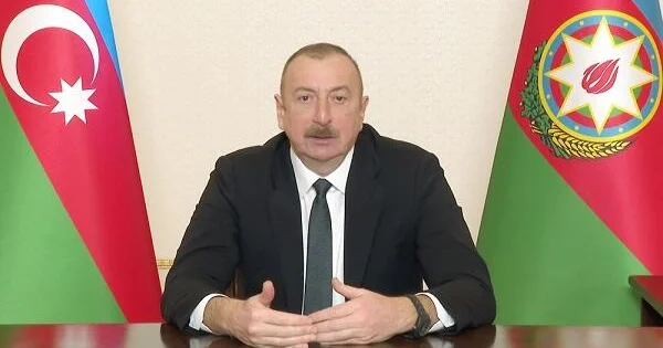 Prezidentdən Həmrəylik Günü və Yeni İllə bağlı paylaşım Foto