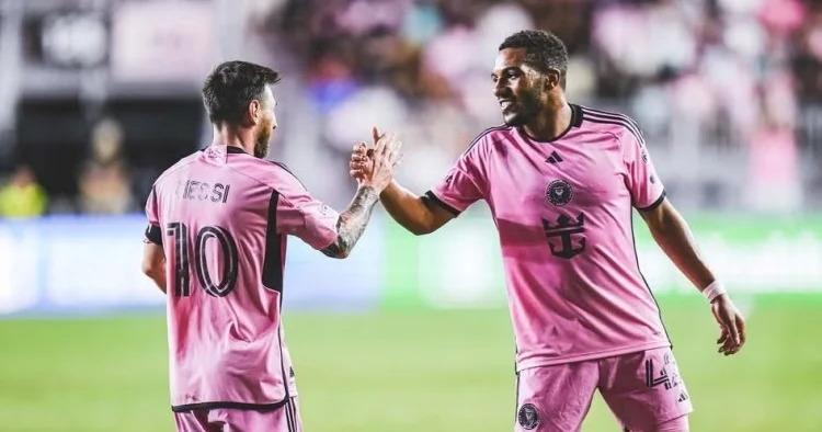 Messini ilk dəfə görəndə az qala huşumu itirirdim