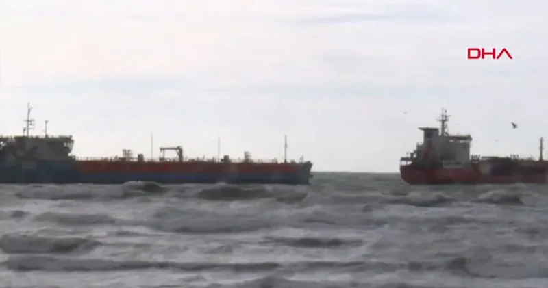 Azərbaycan bayraqlı gəmi İstanbul sahillərində həyəcan siqnalı verdi