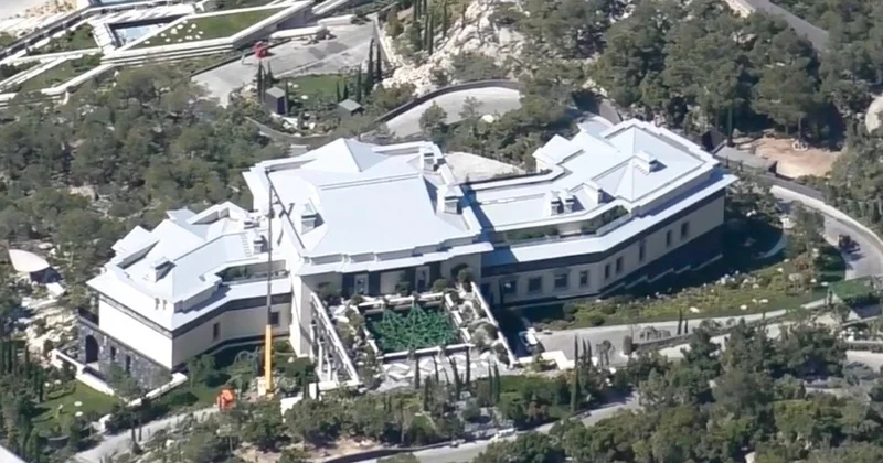 Еще один дворец: ФБК показал тайную резиденцию Путина в Крыму ФОТО