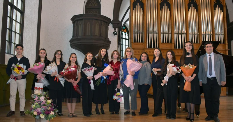 Абонементные концерты в Филармонии: музыка, поэзия и живая история (ФОТО)