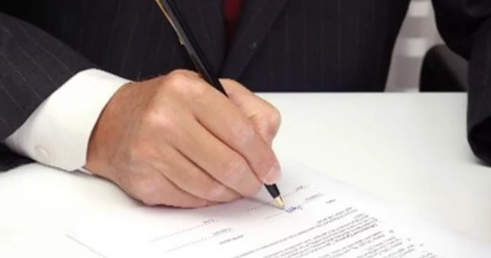 Milli Məclis hərbi qanunvericiliklə bağlı qərar qəbul etdi: Hansı dəyişikliklər olacaq?