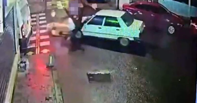 Qayda pozan sürücü qəza törədib qaçdı Polis onu axtarır VİDEO