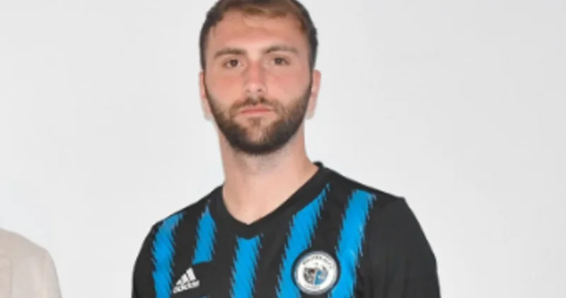 Millimizin sabiq futbolçusu komandasının uduzacağına mərc edibmiş