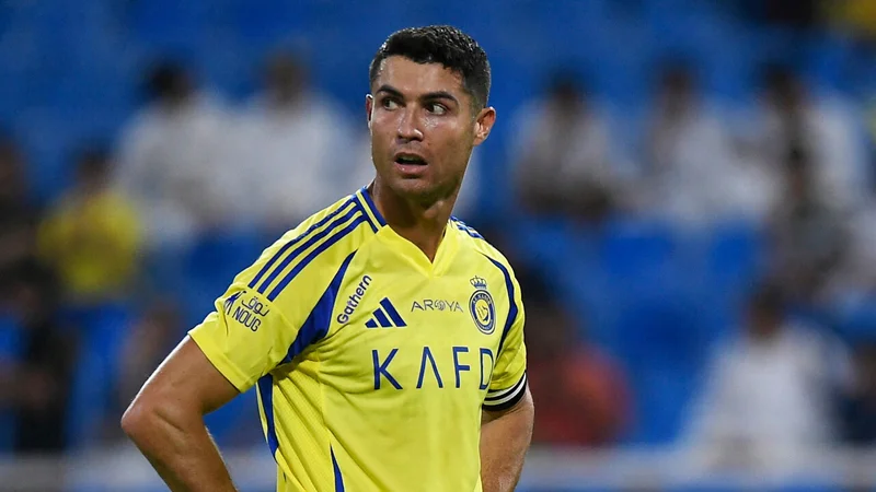 Ronaldo: Uşaq vaxtı məni ağlayan uşaq adlandırırdılar