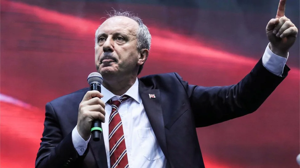 İncə geri dönür “Həyatıma CHP üzvü kimi davam etmək istəyirəm”