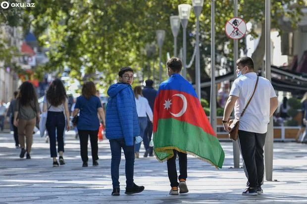 Ümid sizədir ancaq, Azərbaycan gəncləri...