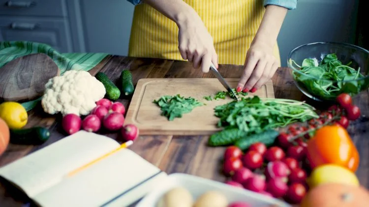 Bədəninizin S.O.S siqnalı Bu qidalarla vitamin çatışmazlığını aradan qaldırın