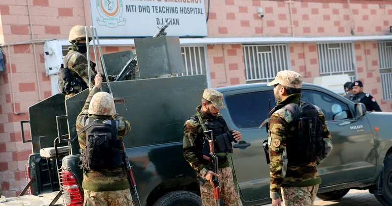 Силовики Пакистана предотвратили атаки в нескольких районах западной провинции