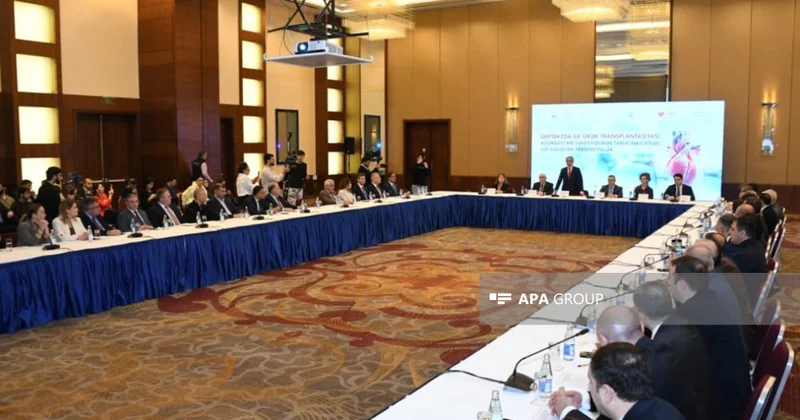 Bakıda ürək transplantasiyası ilə bağlı dəyirmi masa keçirilir FOTO