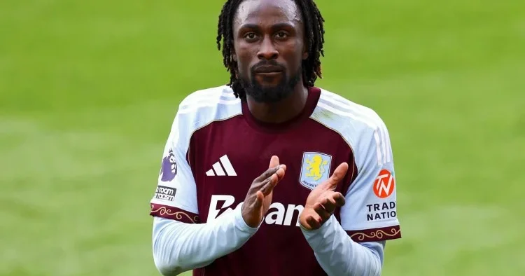 Aston Villa dan Kristal Palas a Rəsmi