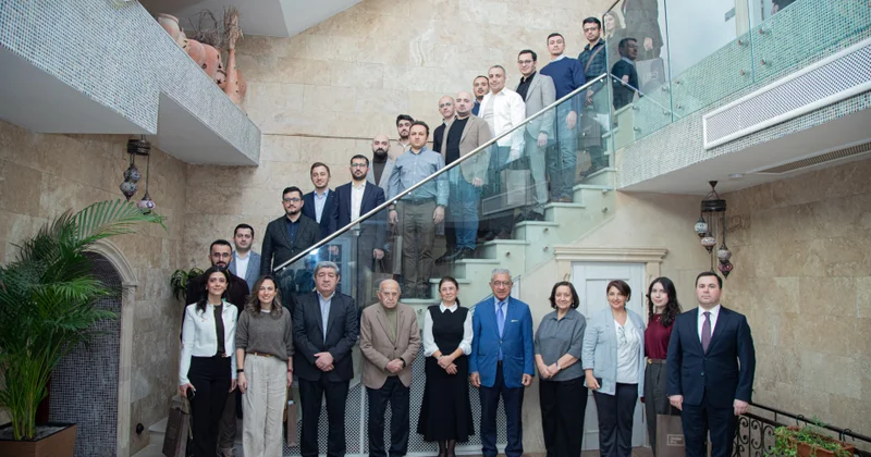 “Yüksəliş” müsabiqəsinin qalibləri üçün “Ədibin Evində Yüksəliş” silsilə görüşlərinin ilk sessiyası keçirilib