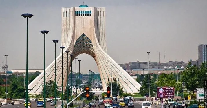 Tehranda 2,5 milyon sakin üçün yeraltı sığınacaqlar təşkil edildi